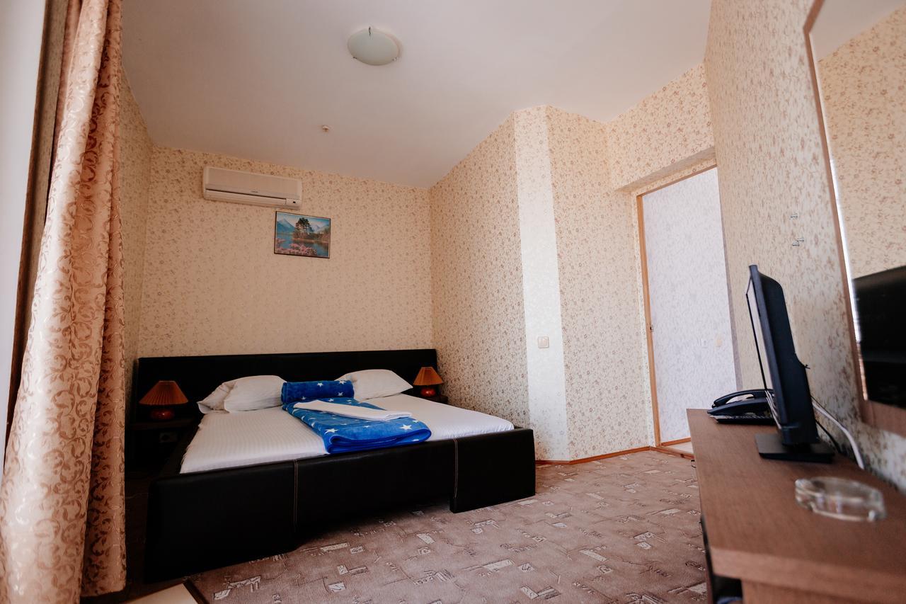 Solnechnaya Hotell Zatoka Exteriör bild