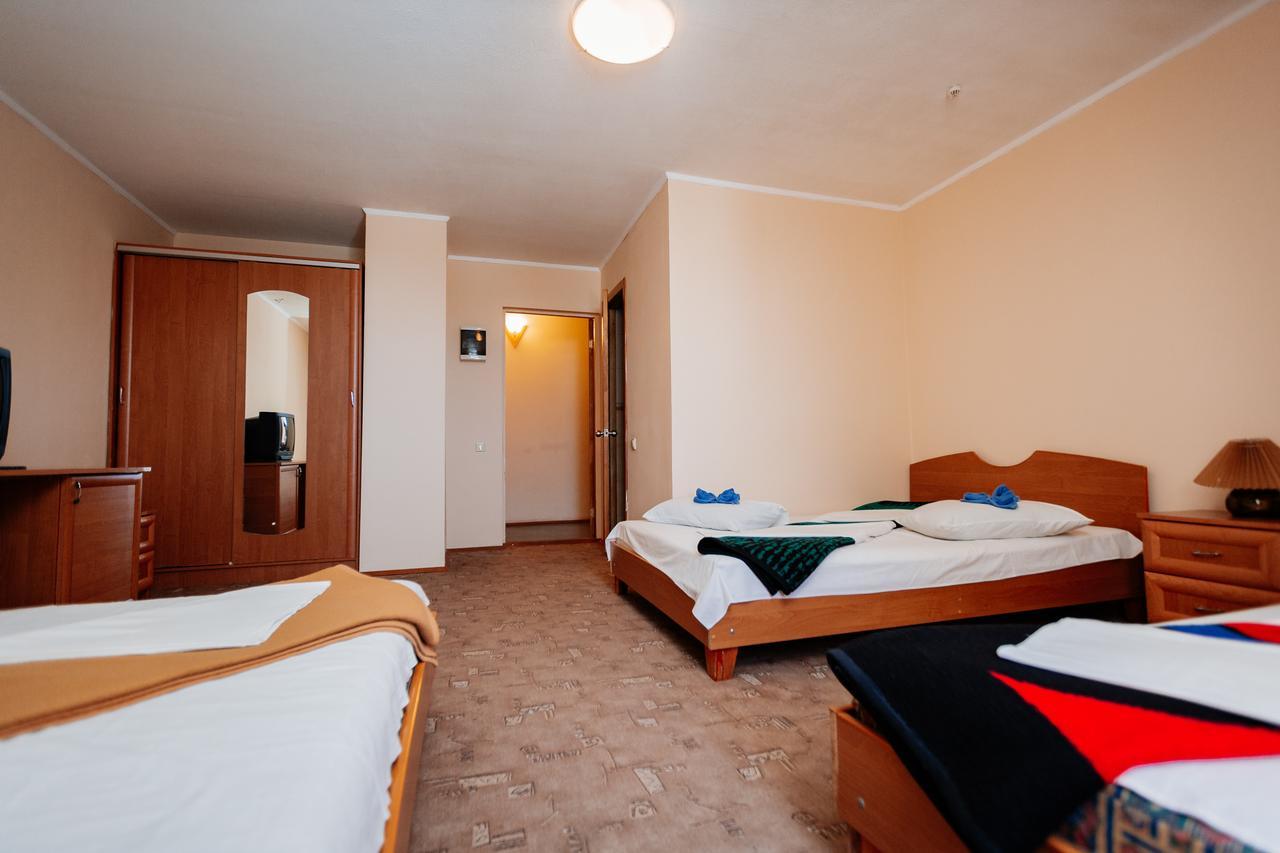 Solnechnaya Hotell Zatoka Exteriör bild
