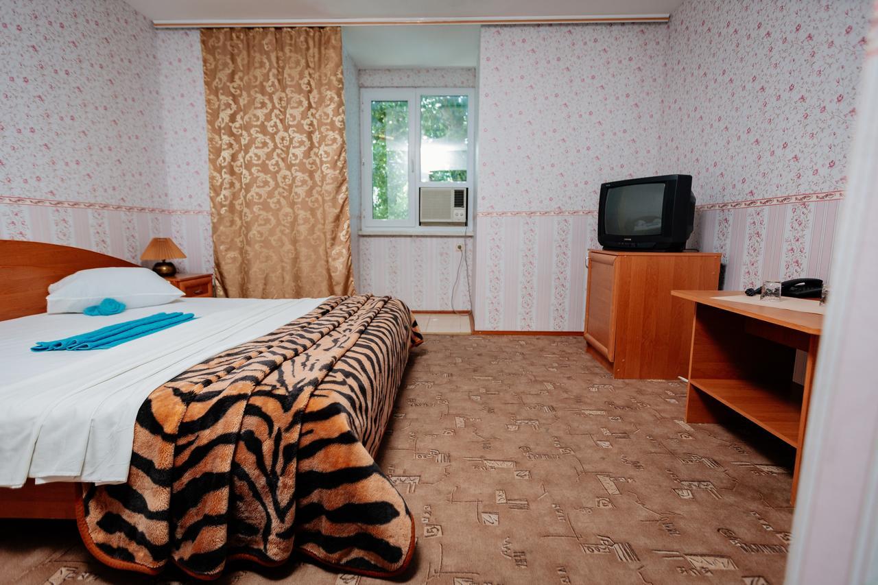 Solnechnaya Hotell Zatoka Exteriör bild