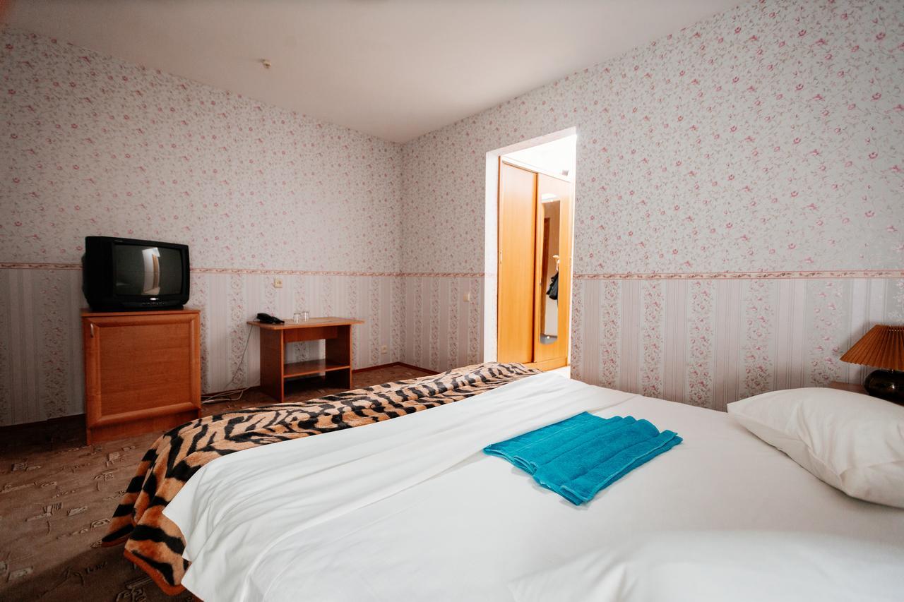 Solnechnaya Hotell Zatoka Exteriör bild